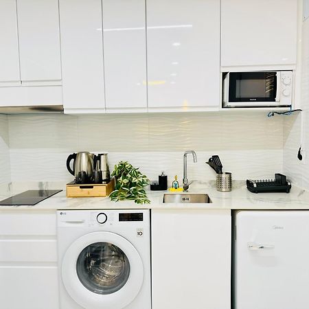 A Y A Apartamento Fuenlabrada Ngoại thất bức ảnh