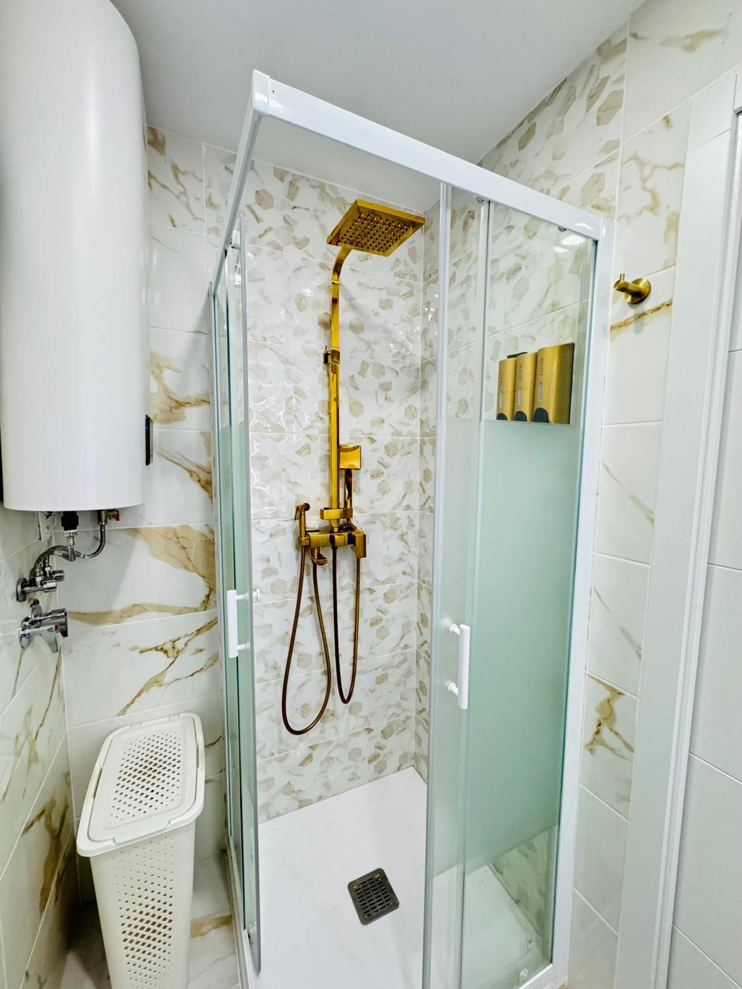 A Y A Apartamento Fuenlabrada Ngoại thất bức ảnh