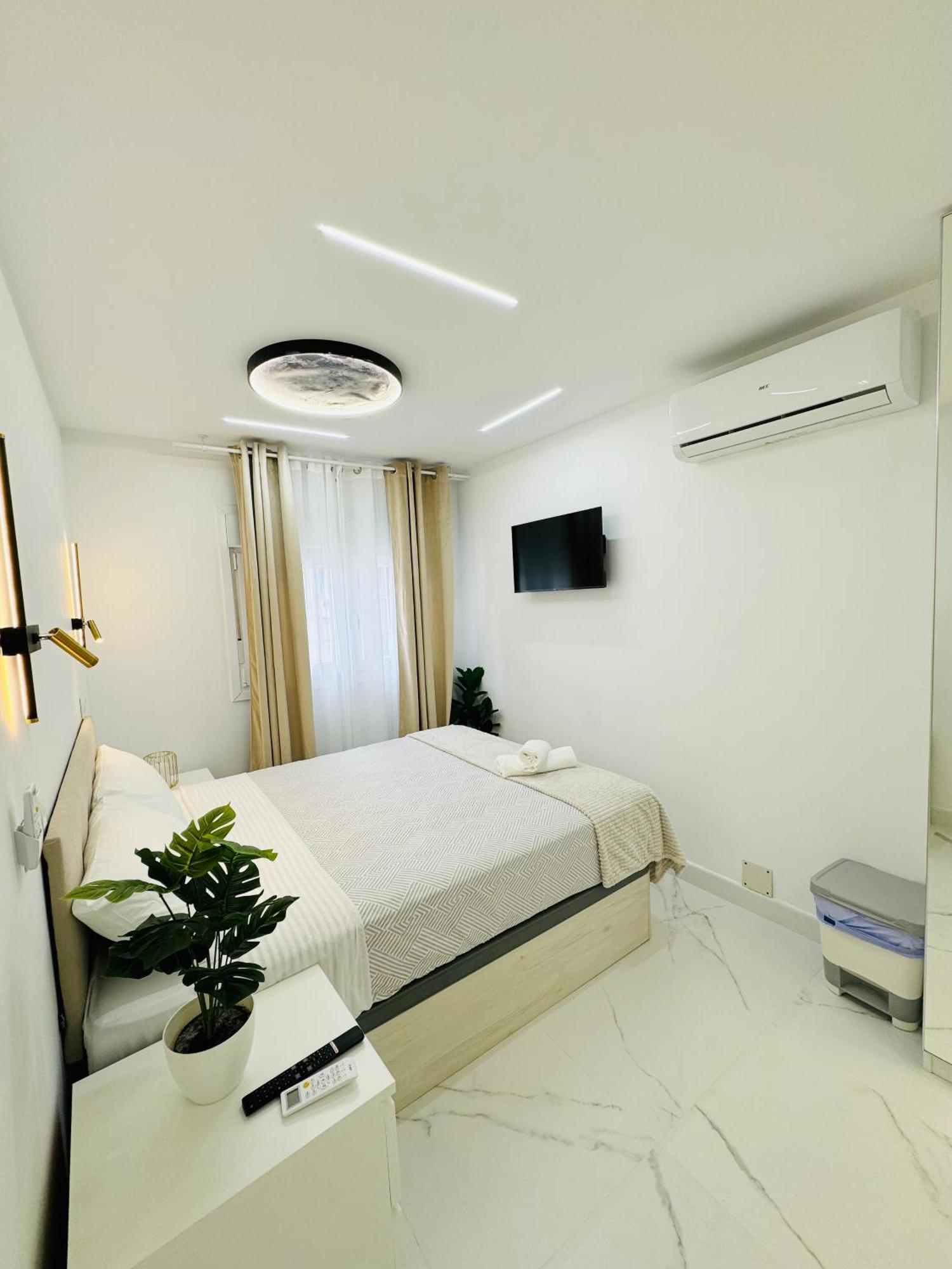 A Y A Apartamento Fuenlabrada Ngoại thất bức ảnh