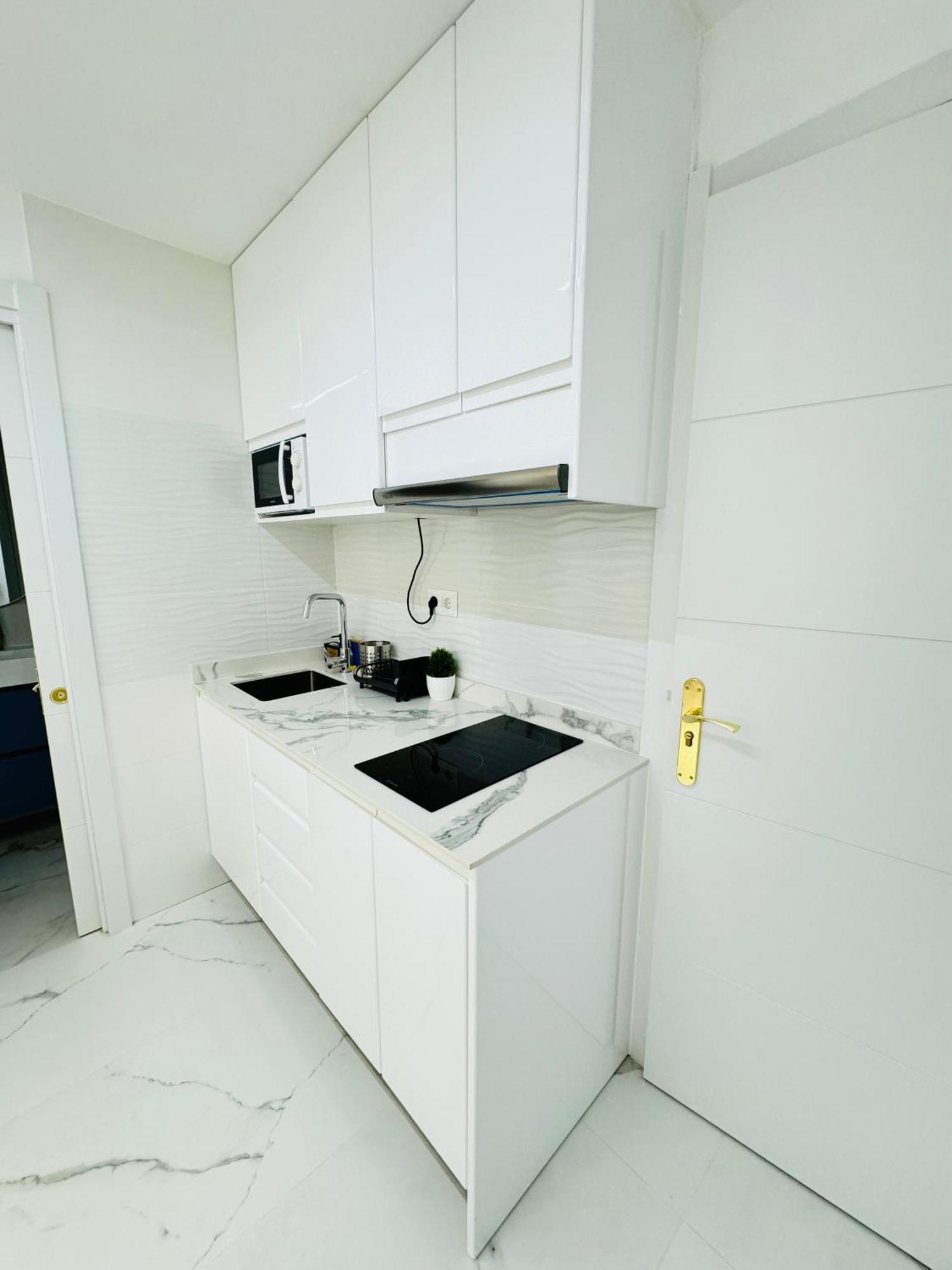 A Y A Apartamento Fuenlabrada Ngoại thất bức ảnh