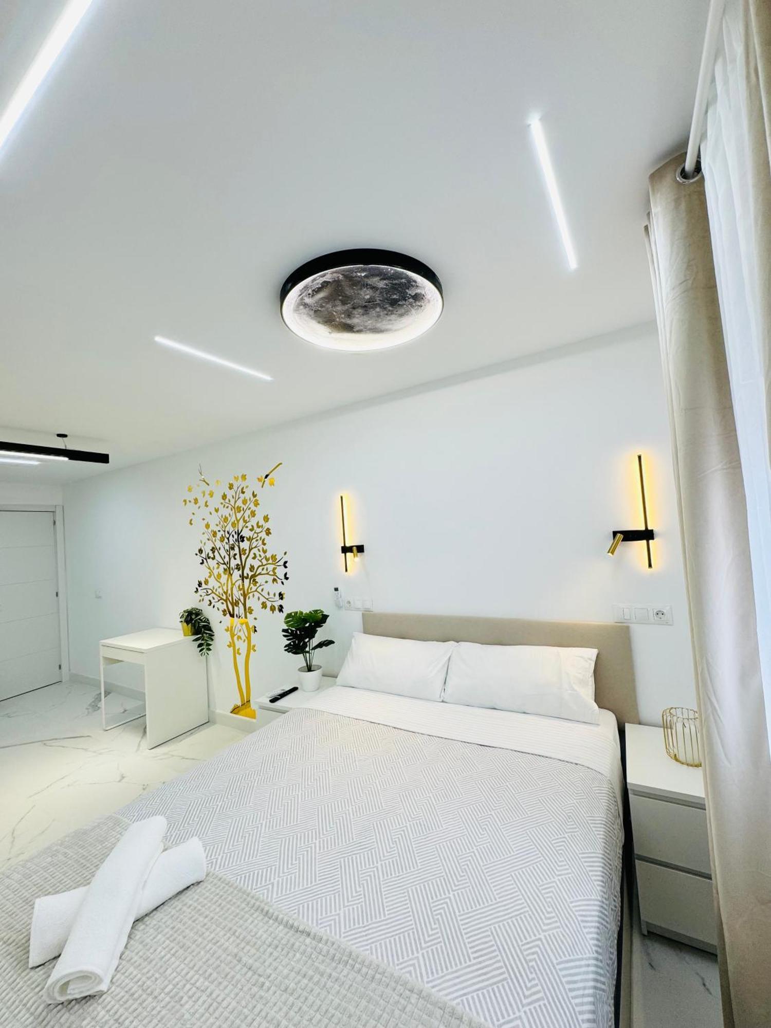 A Y A Apartamento Fuenlabrada Ngoại thất bức ảnh